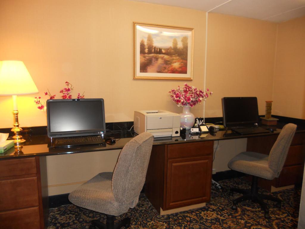 Quality Inn Lima Bagian luar foto