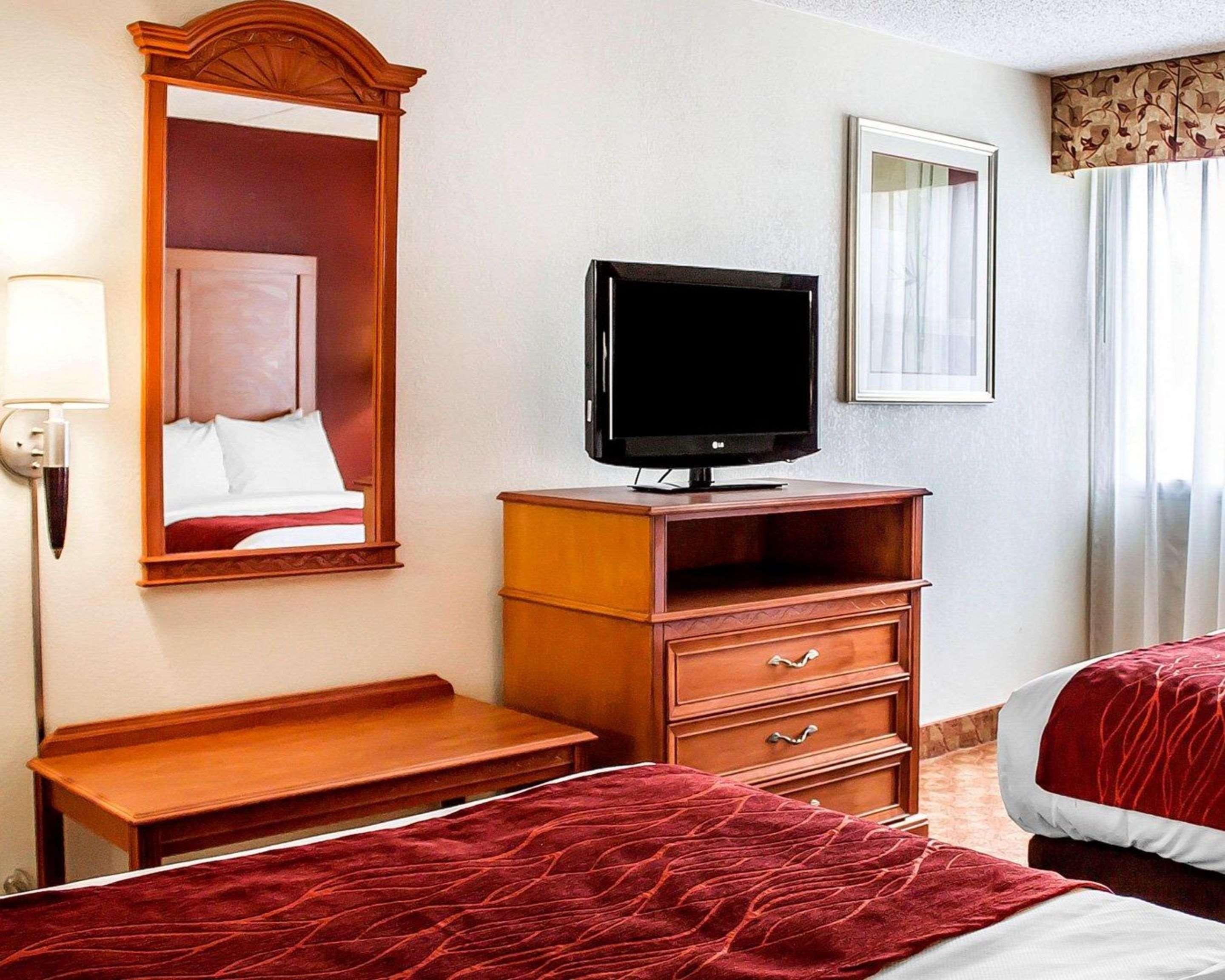 Quality Inn Lima Bagian luar foto